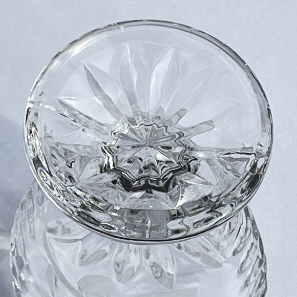 Anna Hutte Bleikristall Frosted Heart Shaped Footed Crystal Rose Vase 5" Tall - Picture 4 of 4
